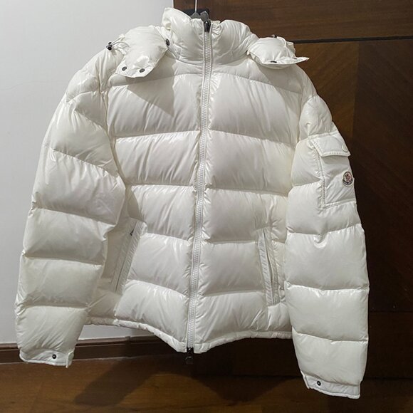 Unisex Moncler White Down Jacket With Hood - Picture 1 of 10